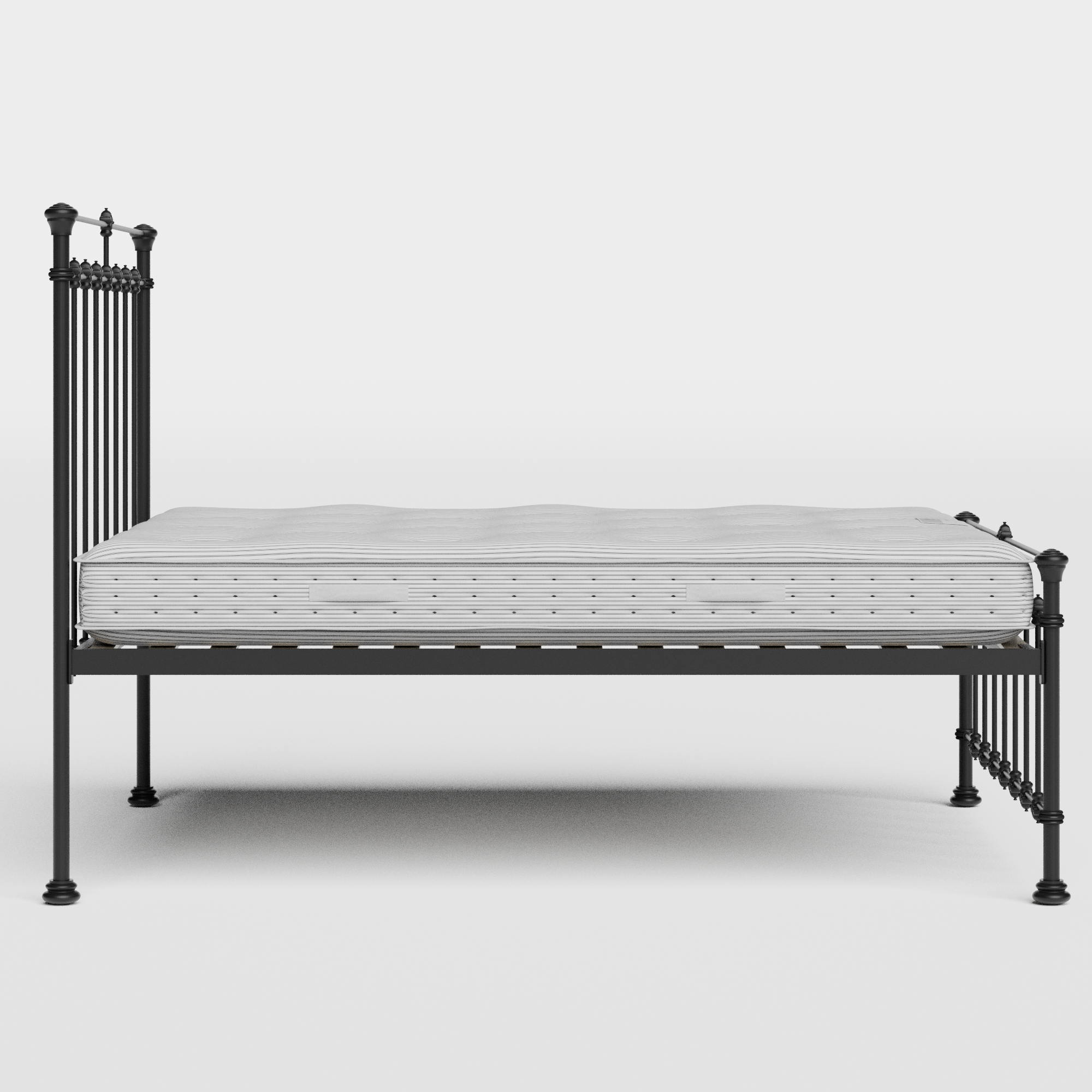 Edwardian cama de metal en negro con colchón