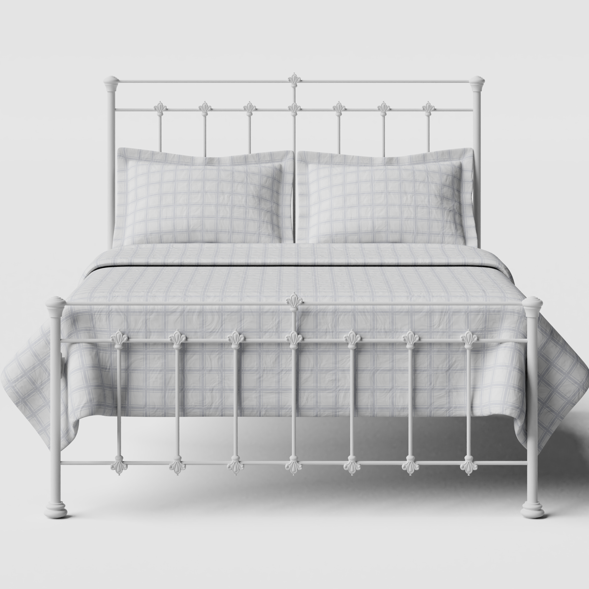Edwardian cama de metal en blanco
