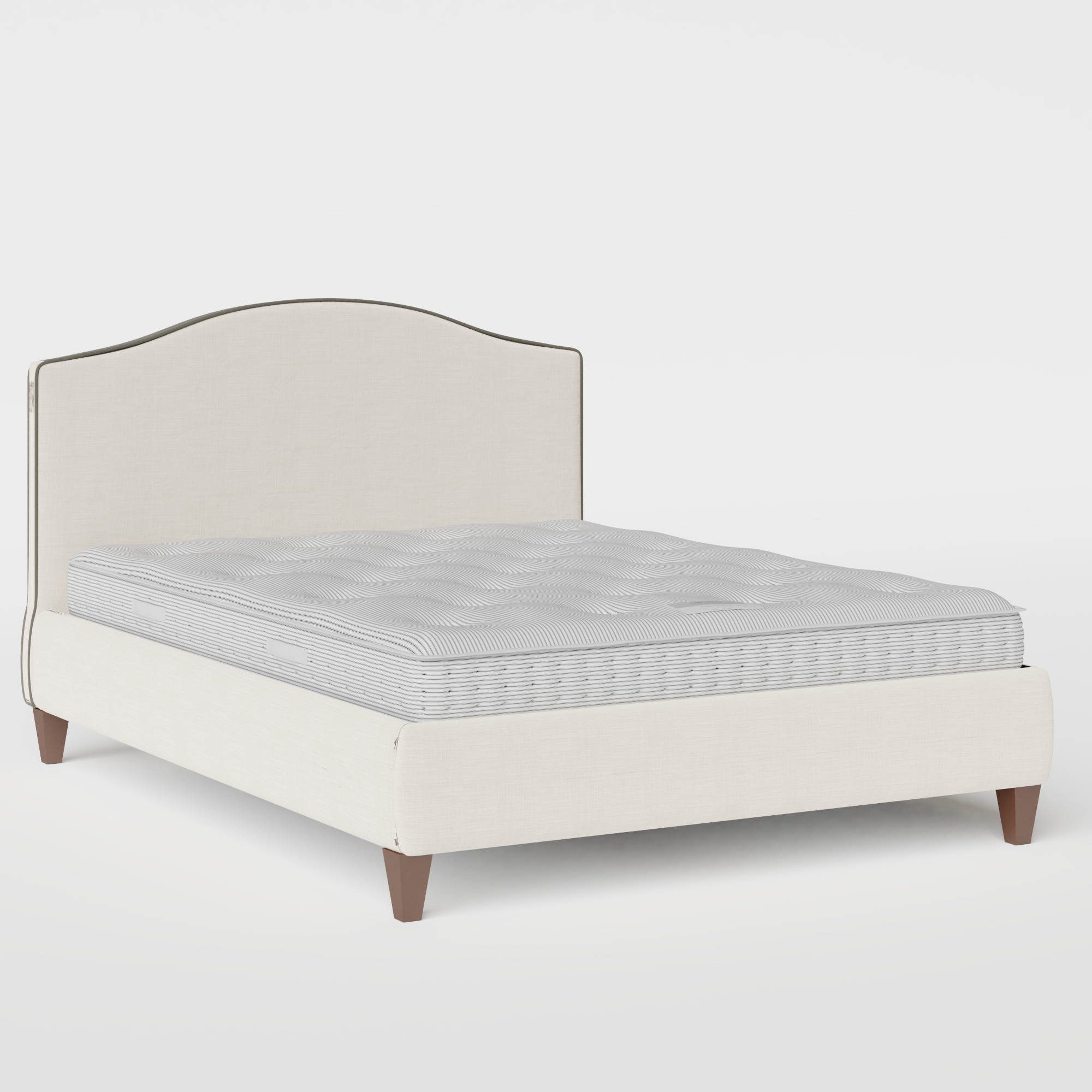 Daniella with Piping stoffen bed in mist
