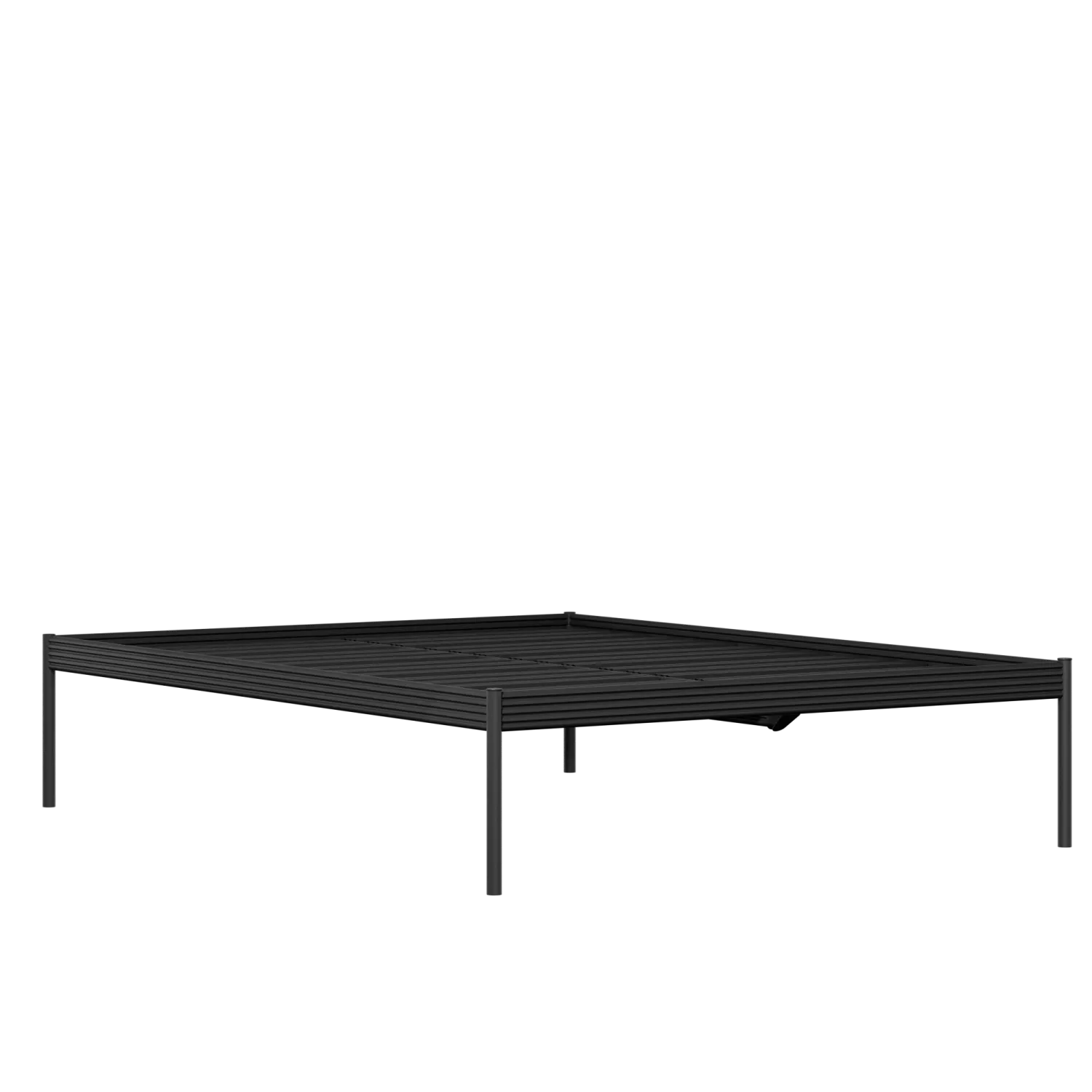 Pinner iron/metal bed in black