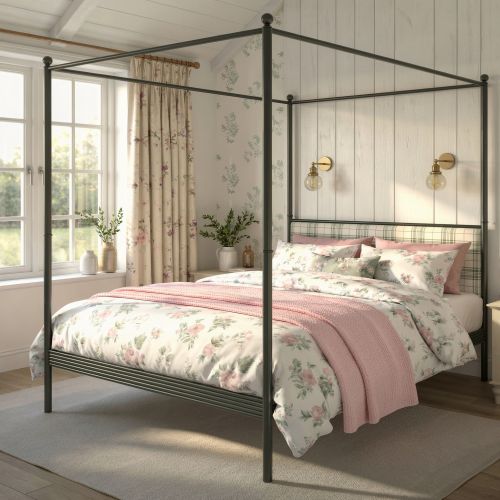 Winchester bed in set - Thumbnail