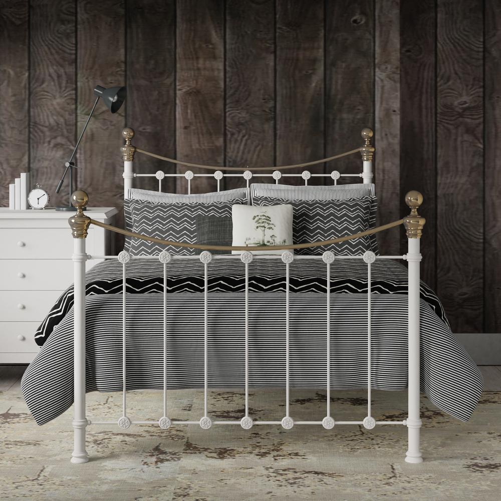 Selkirk iron bed