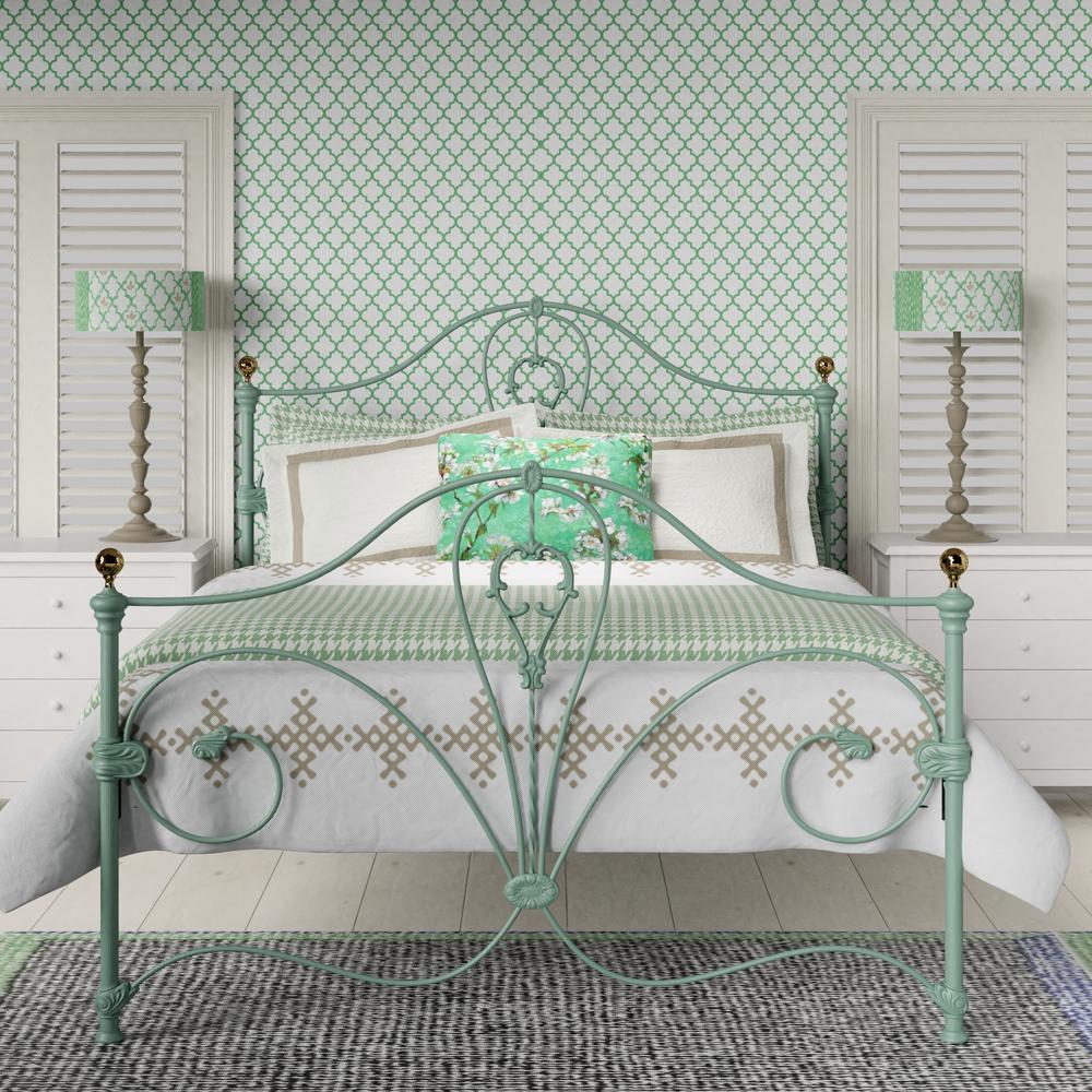 Melrose iron bed