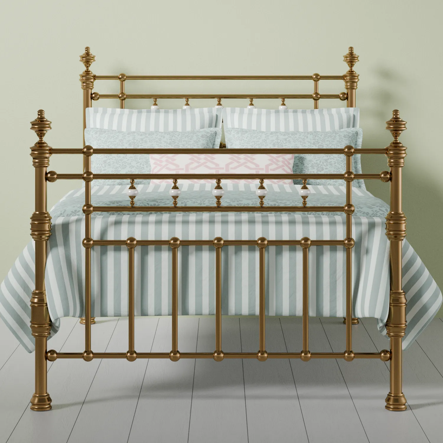 Boyne brass bed