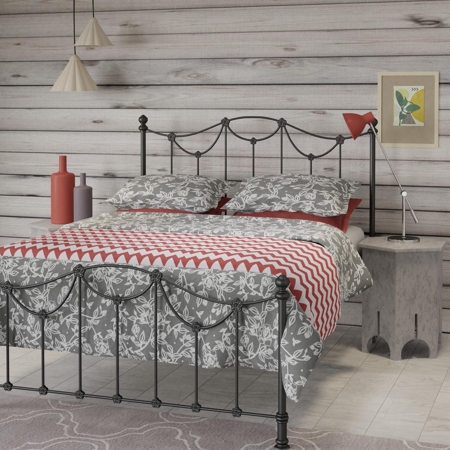 Carie iron bed - Image red grey