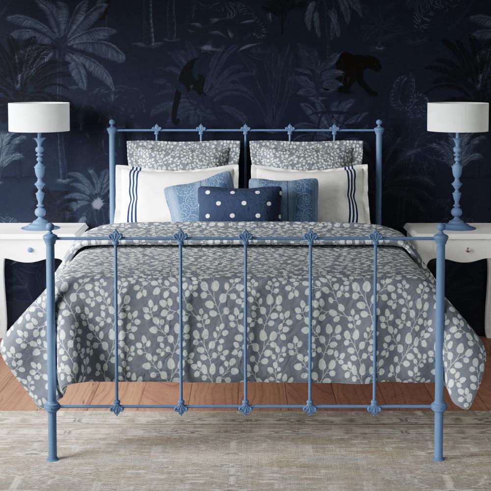Paris iron bed - Image navy blue