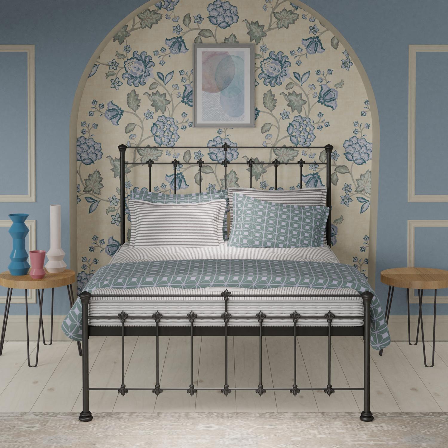 Mattress - Edwardian bed frame