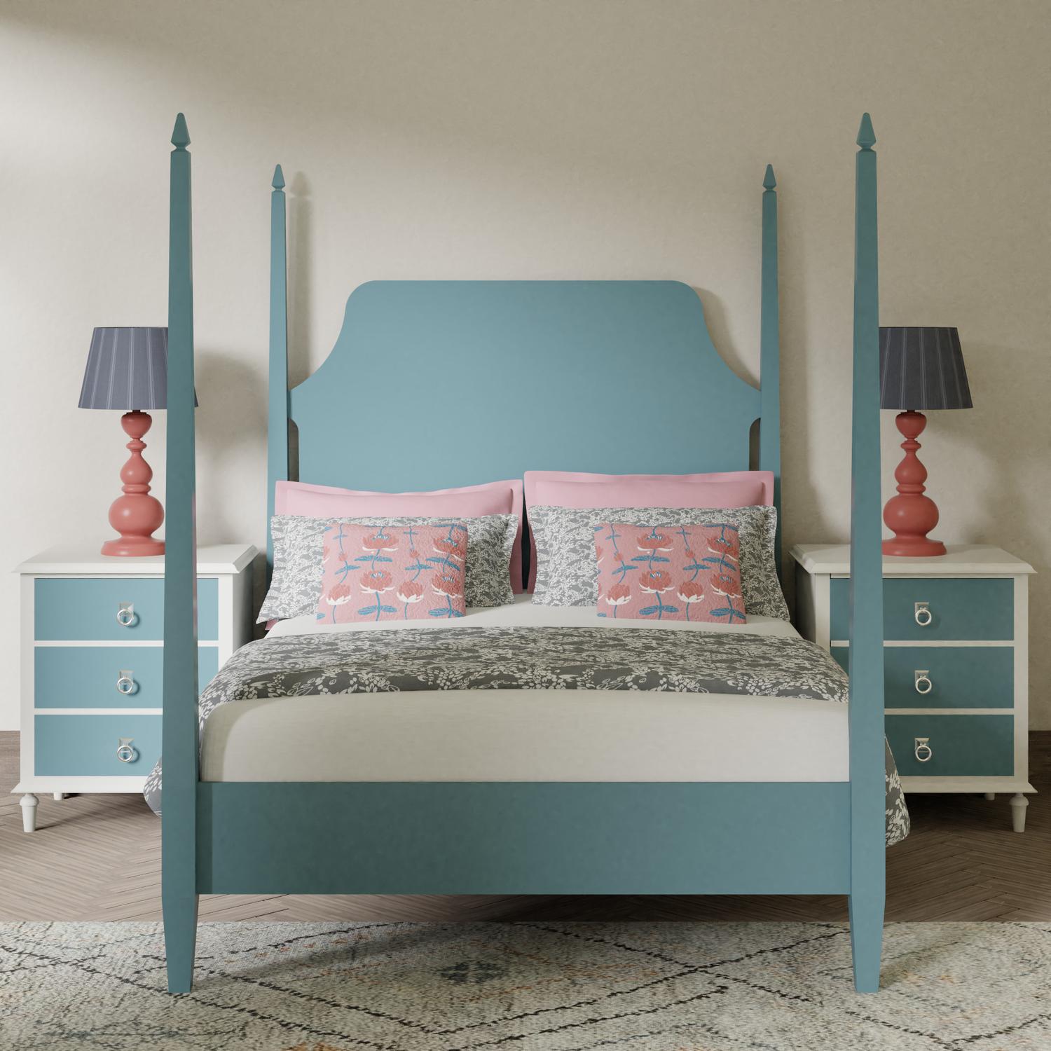 Turner wooden bed - Image blue and pink bedroom