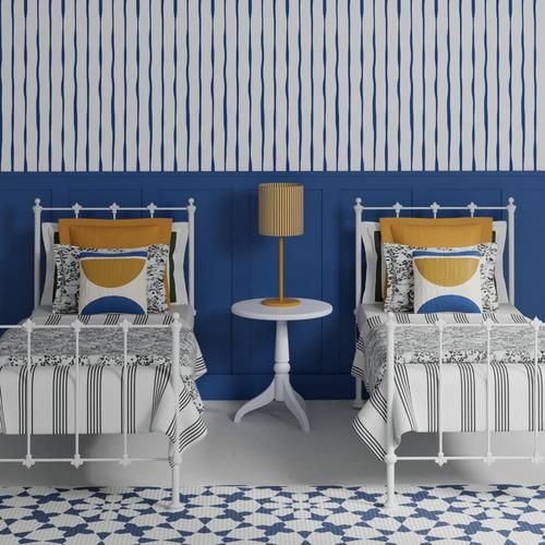 Paris single iron bed - Image 3 - Thumbnail