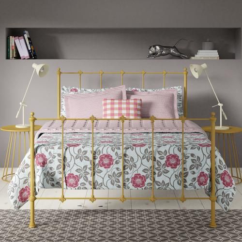 Paris iron bed - Image pink and yellow bedroom - Thumbnail