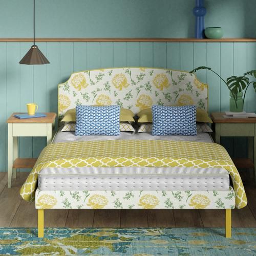 Yoshida upholstered bed - Image yellow and green bedroom - Thumbnail