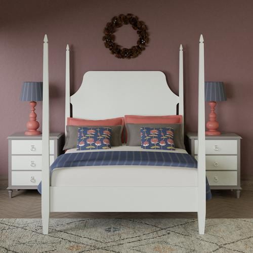 Turner wooden bed - Image 2 - Thumbnail